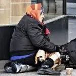 Il lavoro aumenta ma la povertà non diminuisce