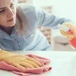 Il lavoro dignitoso inizia in casa