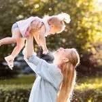 Festa della mamma: il valore del tempo per una società più coesa e felice