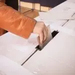 Il voto, la messa e la fabbrica