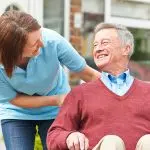 Manovra, Acli Colf: lavoro nero si combatte con sostegno a redditi