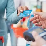 CAF Acli: Detrazioni Irpef, le spese mediche devono essere pagate con carte di credito?