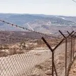 Medioriente, inizia in salita l’accordo di pace tra israeliani e palestinesi