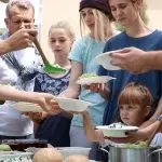 Uno per tutti: il valore del volontariato e dell’associazionismo oggi