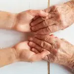 Acli Firenze: Boom di richieste per bonus badante, il 12% da lavoratori italiani