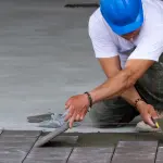 Patronato: i benefici previdenziali per chi svolge un lavoro usurante muratore