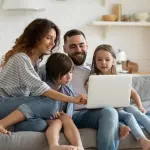 CAF Acli: con l’assegno unico si può continuare ad usufruire delle detrazioni relative alle spese per i figli a carico? famiglia