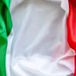 Festa della Repubblica, festa della pace bandiera italiana