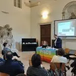 Consapevolezza, cambio del paradigma del potere e cultura della cura per “Aprirsi al cambiamento”