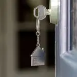 Caf Acli: ho stipulato un contratto di affitto e vorrei usufruire della cedolare secca, devo informare l’inquilino?