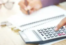 A seguito del decesso di mia mamma, mio padre ha provveduto a versare i contributi previdenziali e assistenziali relativi alla badante che era stata assunta da mia mamma. Mio padre potrà beneficiare della relativa deduzione fiscale sui contributi?